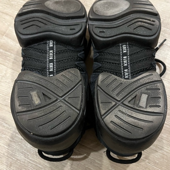 Bloch Dance Sneaker Shoes 9 - Picture 13 of 13